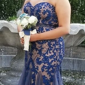 Size 18 prom dress only worn once